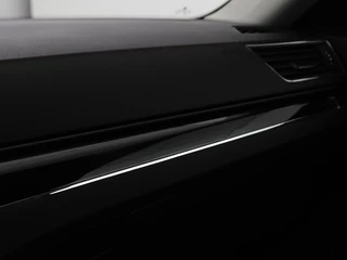 Škoda Superb Skoda Superb 1.4 TSI iV Laurin & Klement | Panoramadak |  Leder | Adaptive cruise | Canton Sound | Stoelverwarming | Standkachel | Carplay | Camera | Full LED | Memory - afbeelding nr 36