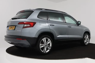 Škoda Karoq Skoda Karoq 1.5 TSI ACT Style Business (PANORAMADAK, CRUISE ADAPTIEF, PARKEERSENSOREN, STOELVERWARMING, NAVIGATIE, AUTOMAAT) - afbeelding nr 10