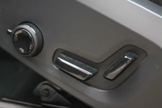 Volvo XC60 Volvo XC60 T6 Recharge AWD Plus Dark | Longe Range | Panoramadak | Leder | Parkeercamera | Stoelverwarming | Memory Stoelen | Keyless - afbeelding nr 27