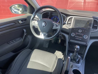 Renault Mégane Estate Renault Mégane Estate 1.5 dCi Eco2 Zen CLIMA / CRUISE / APPLE-ANDROID / NAVI / PDC / LED / TREKHAAK - afbeelding nr 4