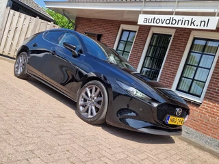 Mazda 3 Mazda 3 2.0 e-SA-G Sportive, BOSE / CAMERA RONDOM / LEER - afbeelding nr 18