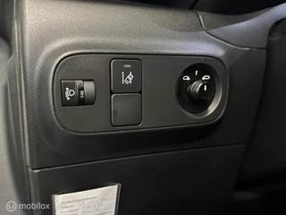 Citroën C3 Citroen C3 1.2  LUXE / LED / CLIMA / NAVI-CARPLAY / ALL SEASON - afbeelding nr 29
