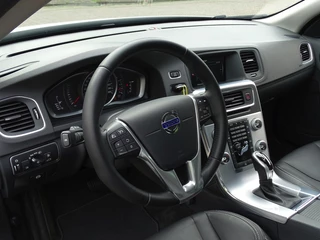 Volvo S60 Volvo S60 1.5 T2 122PK Nordic+ / R-Design / LED 2016 *NAP* - afbeelding nr 16