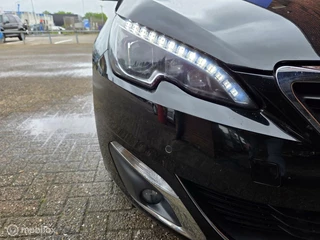 Peugeot 308 Peugeot 308 1.2 PureTech Allure LED Navi PDC Cruise LMV Apk - afbeelding nr 19