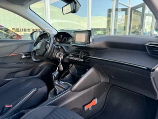 Peugeot 208 Peugeot 208 1.2 PureTech Active | Navi | Cruise | Airco | - afbeelding nr 17