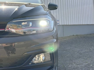 Volkswagen Polo Volkswagen Polo 2.0 TSI GTI 200pk | NL-auto | Pano | Virtual | Beats | Carplay | ACC | Full LED - afbeelding nr 31