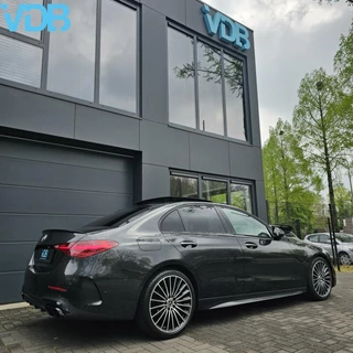 Mercedes-Benz C-Klasse Mercedes C-klasse C180 AMG PANO 360 MEMORY BURMESTER VOL!!! - afbeelding nr 8