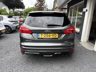 Ford Focus Ford Focus Wagon 1.5 ST-Line CAMERA | 19 INCH | STOELVERW | STUURVERW - afbeelding nr 5