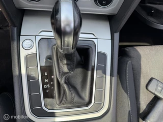 Volkswagen Passat Volkswagen Passat Variant 1.6 TDI/DSG/PANO-DAK/CAMERA/PDC/ - afbeelding nr 18
