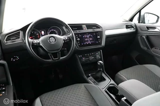 Volkswagen Tiguan Volkswagen Tiguan 1.5 TSI 150 Pk ACT Comfortline Business | Vol Opties | Apple car-play | Elektr. A.Klep | NL Auto | DEALER-STAAT - afbeelding nr 51