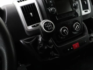 Opel Movano | Multimedia | Airco | Cruise | 3-Persoons | Betimmering - afbeelding nr 15