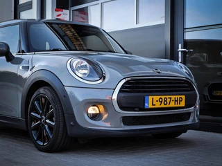 MINI One Mini Cooper One 1.5 Automaat  5-Deurs | CARPLAY | KEYLESS | CAMERA | DEALER ONDERHOUDEN - afbeelding nr 8