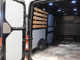 Volkswagen Crafter Volkswagen Crafter L3H2 L2H1 Highline 2x Schuifdeur Navigatie Cruisecontrol Airco Parkeersensoren Euro6 - afbeelding nr 40