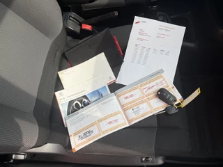 Citroën C4 Cactus Citroën C4 Cactus 1.2 PureT. Business navi camara airco - afbeelding nr 12