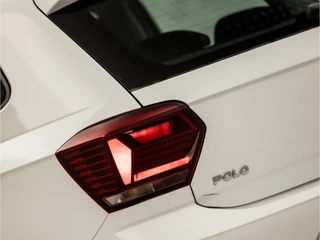 Volkswagen Polo (APPLE CARPLAY, CLIMATE, LM VELGEN, SPORTSTOELEN, PARKEERSENSOREN, CRUISE, NIEUWE APK, NIEUWSTAAT) - afbeelding nr 27