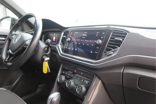 Volkswagen T-Roc Volkswagen T-Roc 2.0 TSI 190pk DSG 4Motion Sport , Virtual cockpit , Led verlichting, Trekhaak (afneembaar), Navigatie, Stoelverwarming,Achteruitrijcamera etc. Nieuwe APK - afbeelding nr 35
