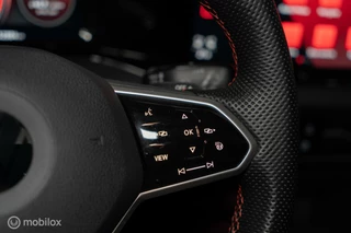 Volkswagen Golf Volkswagen Golf 2.0 TSI GTI Clubsport PANO|NURB|IQ|HUD|H&K| - afbeelding nr 14