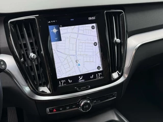 Volvo V60 Volvo V60 2.0 B3 Automaat Cruise Carplay Led Camera BJ 2021  Eerste Eigenaar Vol Opties Dealer Onderhouden - afbeelding nr 12