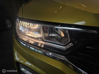 Volkswagen T-Roc Volkswagen T-Roc 1.5 TSI /Panoramadak / Acc / Lane / Carplay - afbeelding nr 11