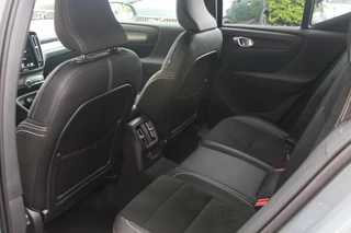 Volvo XC40 Volvo XC40 T5 Recharge R-Design | Parkeercamera | Stoelverwarming | Pilot Assist | Glossy Black | Keyless - afbeelding nr 15