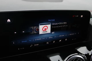 Mercedes-Benz EQA Mercedes EQA 250 AMG Line 67 kWh | Pano | Sportstoelen - afbeelding nr 21