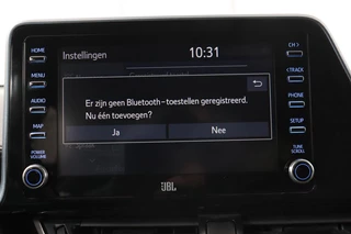 Toyota C-HR Toyota C-HR 2.0 Hybrid First Edition | 184pk | Stoelverwarming | Carplay | Adaptive cruise | Trekhaak | Camera | Navigatie | Full LED - afbeelding nr 26