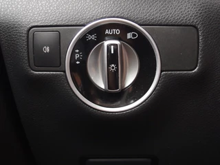 Mercedes-Benz B-Klasse Mercedes-Benz B-Klasse 180 Prestige Comfort AUTOMAAT / XENON / NAVI / AIRCO / PDC / CRUISE / BLUETOOTH / NL-AUTO - afbeelding nr 31