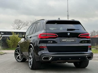 BMW X5 BMW X5 xDrive40i High Executive M-Sport Panoramadak|Laser LED|Keyless|Head-Up|Camera|Softclose door - afbeelding nr 12