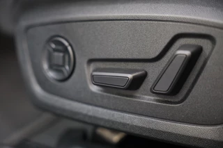 Audi A6 Audi A6 Avant 55 TFSI e Quattro S6 Look Automaat / AUT / Head Up / Memory / Elek Stoelen / Acc / Lane Assist / Pano / Matrix - afbeelding nr 11