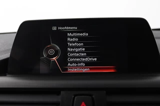 BMW 1 Serie BMW 1-serie 118i Corporate Lease Executive (PARKEERSENSOREN, NAVIGATIE, CRUISE CONTROL, AUTOMAAT, NL-AUTO) - afbeelding nr 17