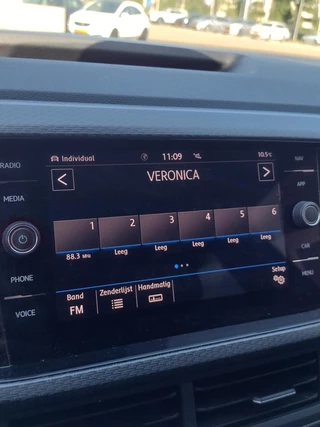 Volkswagen T-Cross Furtial Cockpit Staat in Hardenberg - afbeelding nr 18