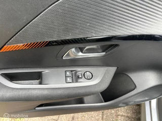 Peugeot 208 Peugeot 208 1.2 PureTech Active - afbeelding nr 10