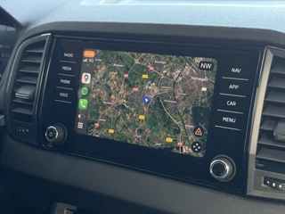 Škoda Karoq Škoda Karoq 1.5 TSI 150PKLED VIR.COCKPIT CARPLAY NAVI CAMERA ELEK.KLEP STOEL/STUUR VERW. LMV 2025 - afbeelding nr 37