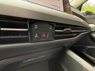 Volkswagen Golf Volkswagen Golf 1.5 eTSI Life Business | Apple Carplay | Elek. stoelen | Draadloze tel. lader - afbeelding nr 22