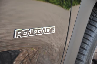 Jeep Renegade Jeep Renegade Black ED! 1.5T e-Hybrid S - afbeelding nr 24