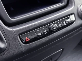 Citroën Jumper Citroën Jumper 2.2 BlueHDi 140 Automaat S&S L2H2 Navigatie Achteruitrijcamera Cruise Control - afbeelding nr 11