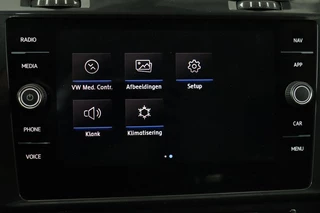 Volkswagen Golf Volkswagen Golf 1.0 TSI Comfortline | Trekhaak | Carplay |  Adaptive cruise | Navigatie | Climate control | PDC | Bluetooth - afbeelding nr 15
