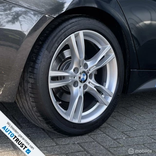 BMW 3 Serie BMW 3-serie 318i M Sport Edition / Opendak / LED / NAP - afbeelding nr 18