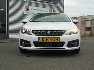 Peugeot 308 Peugeot 308 SW 1.2 PureTech Blue Lease Allure Staat in Hoogeveen - afbeelding nr 2