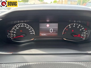 Peugeot 2008 Peugeot 2008 1.2 PureTech Allure 130 pk navigatie en camera cruise control - afbeelding nr 7