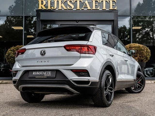 Volkswagen T-Roc Volkswagen T-Roc 1.5 TSI R-Line|PANO|19''|ACC|NAV|CARPLAY - afbeelding nr 6