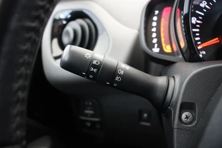 Peugeot 108 Peugeot 108 1.0 VTi Executive 5 Deurs - Clima, Nav, Camera, Carplay - afbeelding nr 11