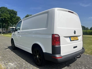 Volkswagen Transporter Volkswagen Transporter 2.0 TDI L1H1 Trendline / Euro6 / NAP / Trekhaak / - afbeelding nr 4