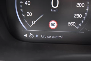 Volvo V60 Volvo V60 B3 163pk Momentum Advantage | Park Assist | Navigation Tech - afbeelding nr 18