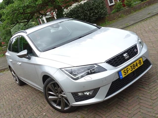 SEAT Leon SEAT Leon ST 2.0 TDI FR Sport / DSG / 2016 / LED - afbeelding nr 2