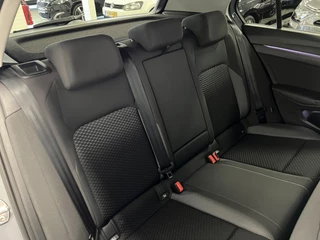 Volkswagen Golf Volkswagen Golf 2.0 TDI 150PK AUTOMAAT/ ACTIVE Business / Panodak / Camera / Head-up / - afbeelding nr 32