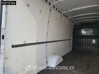 Iveco Daily Iveco Daily 35S16 Automaat L3H2 Camera Airco Parkeersensoren L4H2 16m3 Airco - afbeelding nr 7