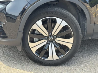 Volvo XC40 Volvo XC40 T5 Plug-in hybrid Ultimate Dark | Trekhaak | Pilot Assist | All-Season | H&K Audio | Camera - afbeelding nr 13