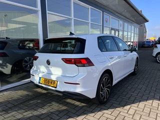 Volkswagen Golf Volkswagen Golf 1.0 TSI Life Business | Stoelverwarming | Climate Control | Navi | Apple Carplay/Android Auto | PDC | Adaptive Cruise Control | Stuurwielverwarming | Sfeerverlichting | - afbeelding nr 28