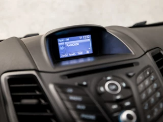 Ford Fiesta Ford Fiesta 1.6 ST1 213Pk (BLUETOOTH, GETINT GLAS, LM VELGEN, SPORTSTOELEN, PARKEERSENSOREN, ELEK RAMEN, NIEUWE APK, NIEUWSTAAT) - afbeelding nr 8